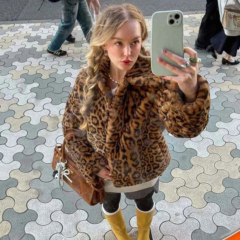 MUJER Faux Fur Coat Plush Fluffy Women's Jacket 2025 Woman Autumn Winter New in Outerwears White Red Gray Black Blends Coats