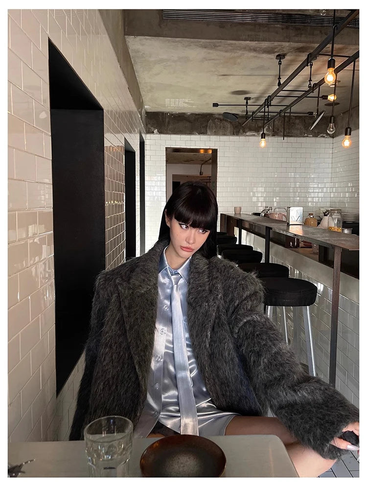 Mauroicardi Autumn Winter Oversized Extra Long Warm Thick Gray Wool & Blends Coat Women Loose Casual Fluffy Korean Fashion 2024