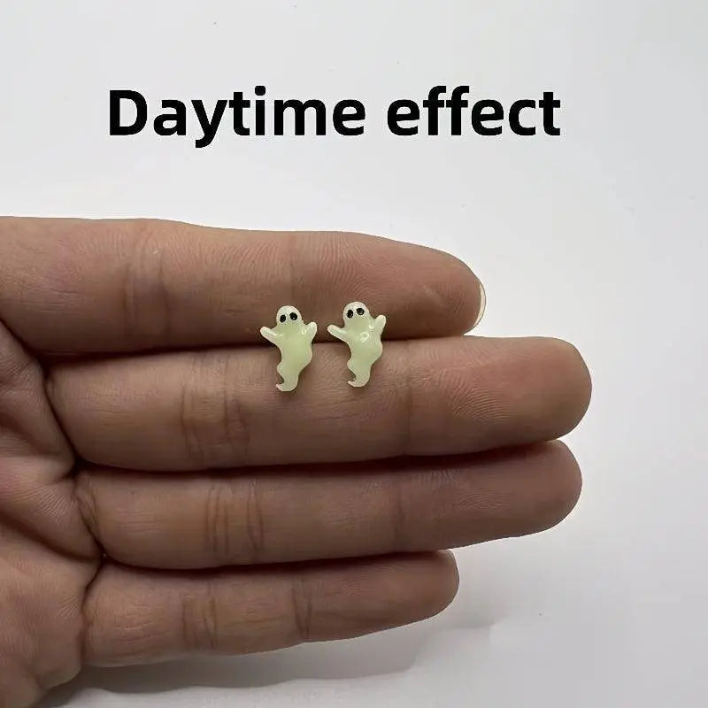 Silver S925 Luminous Ghost Stud Earrings, Glow in the Dark, Fun Design, Unisex, Lightweight, No Feather, for Halloween, Easter, General Use & Day of the Dead - Use Without Electricity - SS69