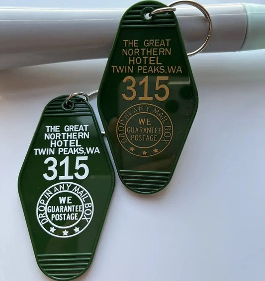 THE GREAT NORTHERN HOTEL TWIN PEAKS 315 KeyChain Keyring Tag Key Chains TV Show The Office Fans Funny Accessory SS69