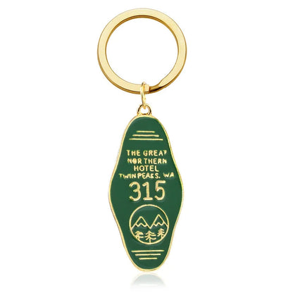 Tv Show Twin Peaks Hotel Key Chain Metal Green Enamel The Great Northern Hotel Room 315 Keychains Fashion Women Men Jewelry Gift SS69 6.69 K00090-01