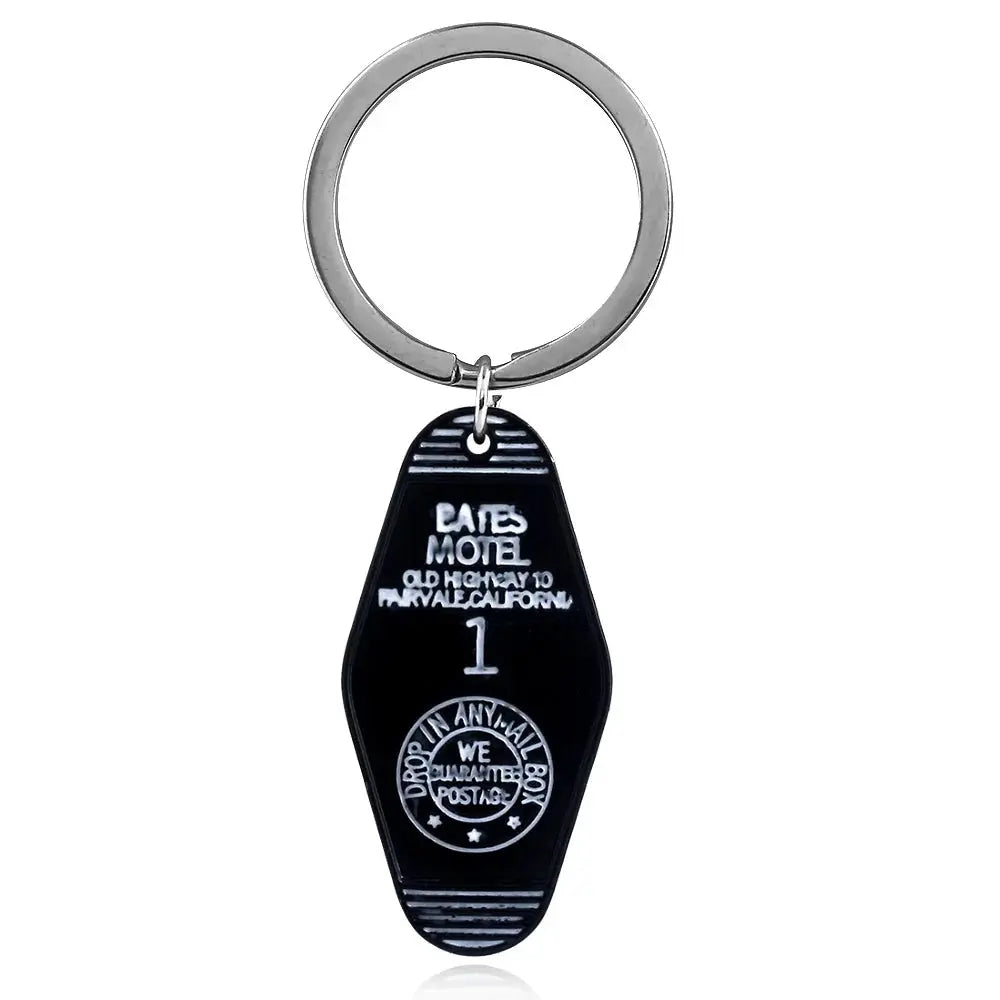 Tv Show Twin Peaks Key Chain Metal Green Enamel The Great Northern Hotel Room # 315 Keychains Women Men Gift Jewelry SS69 7.69 K00090-03