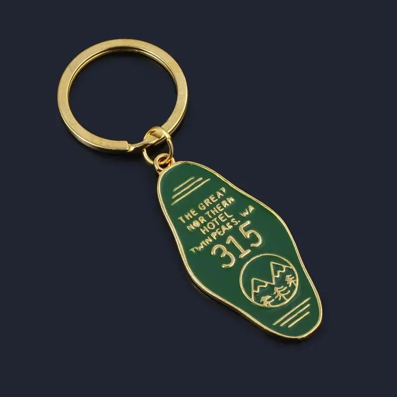 Tv Show Twin Peaks Key Chain Metal Green Enamel The Great Northern Hotel Room # 315 Keychains Women Men Gift Jewelry SS69