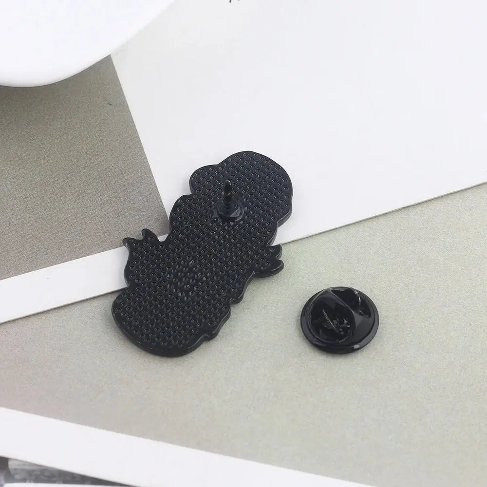 Twin Peaks Heart Shape Brooches Dale Cooper Fire Walk With Me Red Wine Bottle Cup Lapel Enamel Pins Women Men Bag Shirt Gift SS69