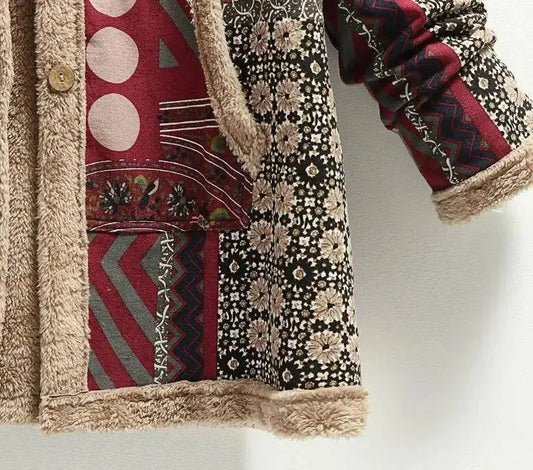 Women Cotton Winter Coat 2025 New Warm Velvet Wadded Parkas Long Sleeve Zipper Hooded Jacket Female Outerwear 4XL SS69