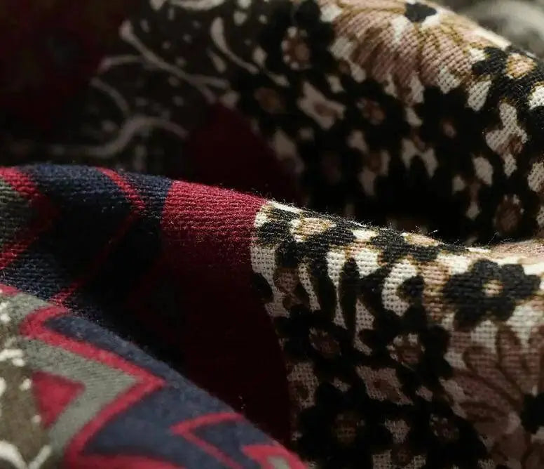 Women Cotton Winter Coat 2025 New Warm Velvet Wadded Parkas Long Sleeve Zipper Hooded Jacket Female Outerwear 4XL SS69