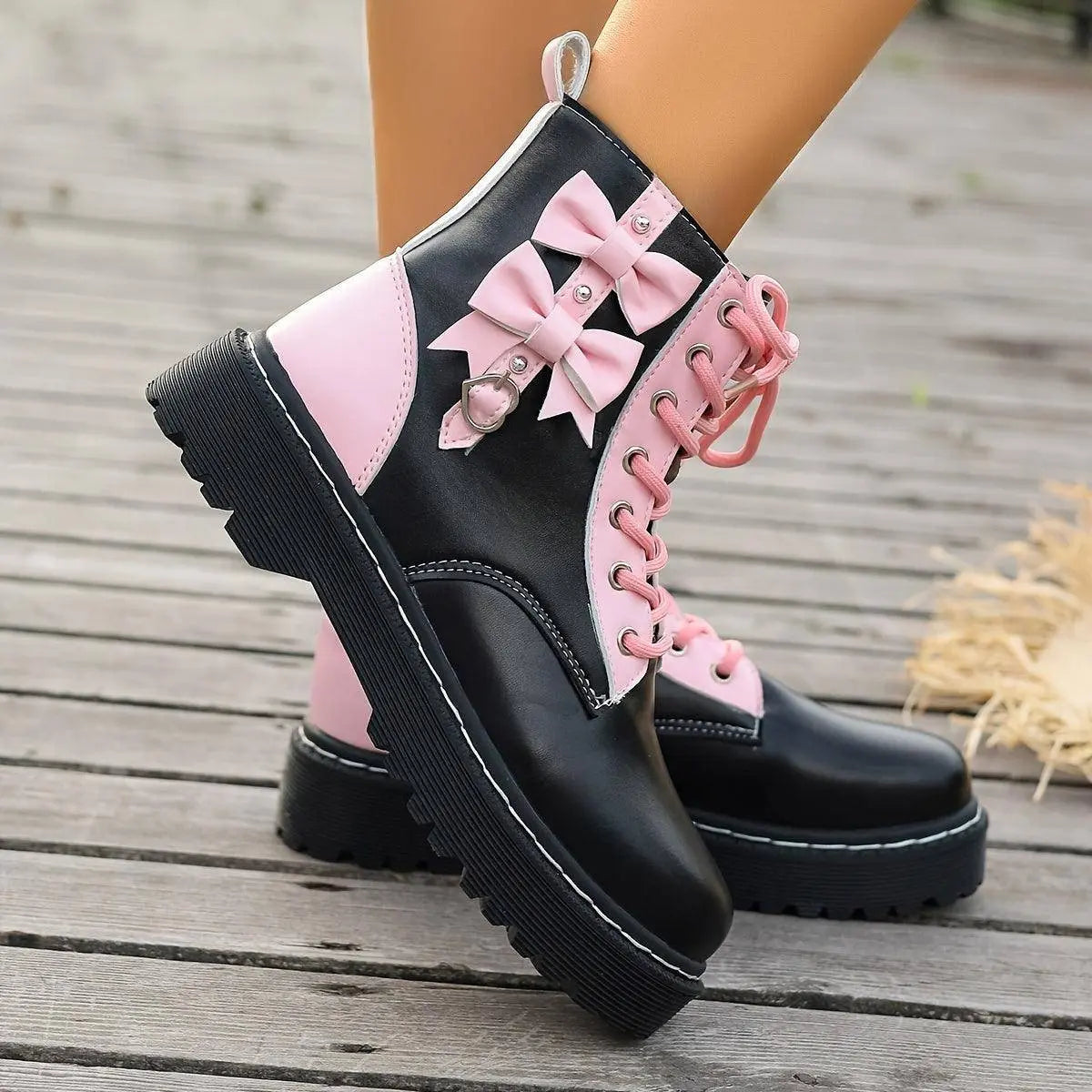 Women's Bowknot Combat Boots, Y2K Style Heart Buckle Strap Short Boots, Lace Up Round Toe Ankle Boots SS69