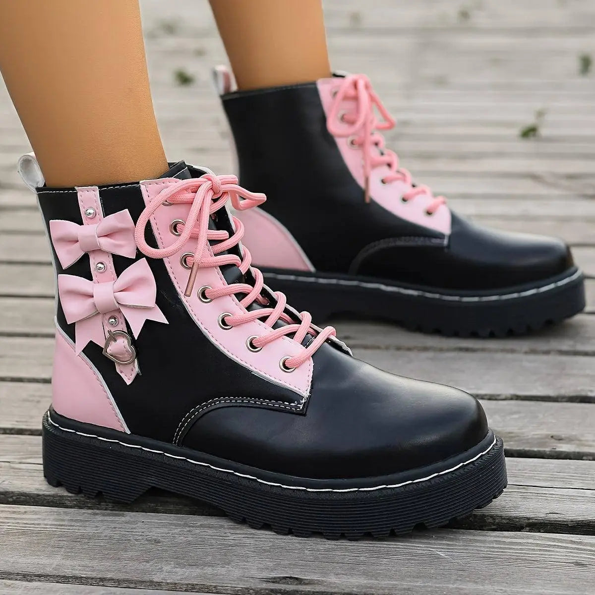 Women's Bowknot Combat Boots, Y2K Style Heart Buckle Strap Short Boots, Lace Up Round Toe Ankle Boots SS69