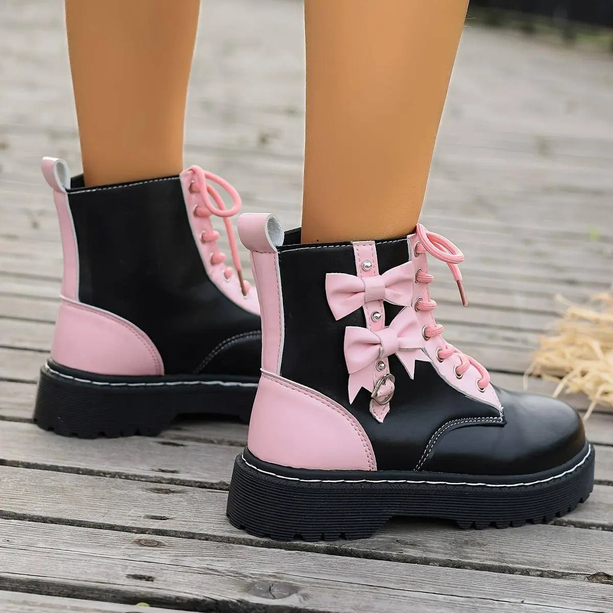 Women's Bowknot Combat Boots, Y2K Style Heart Buckle Strap Short Boots, Lace Up Round Toe Ankle Boots SS69
