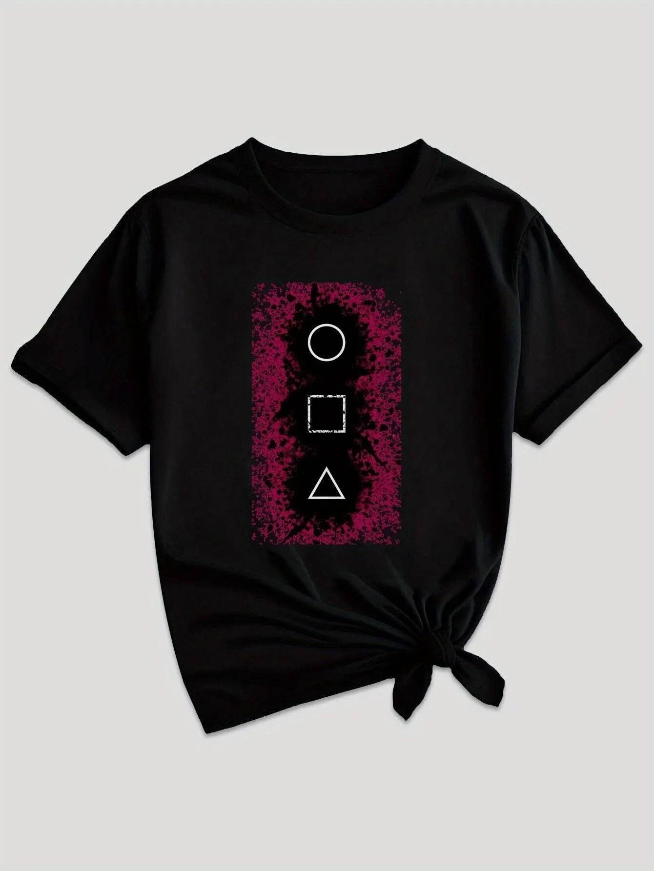 Women's Casual Graphic Tee - Squid & GAME Design, Gray Short Sleeve Crew Neck T-Shirt with Pink Geometric Print, Summer Casual Attire, Polyester Blend, Machine Washable SS69