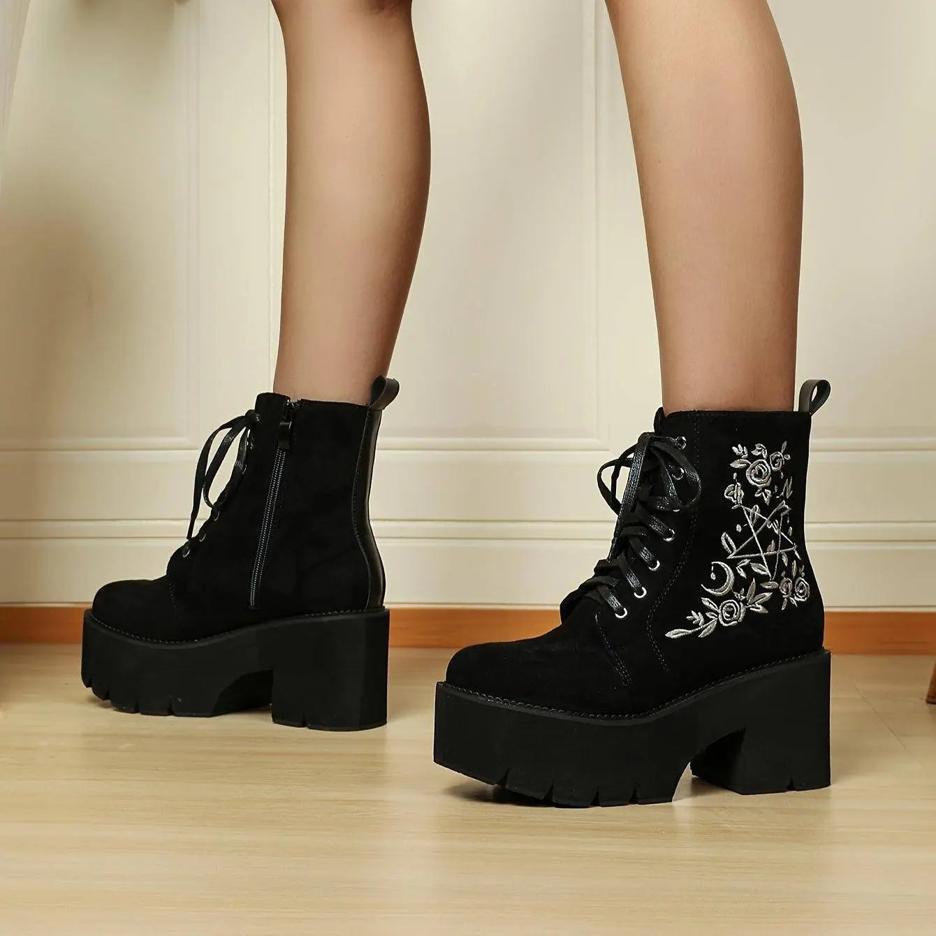 Women's Floral Embroidered Boots, Side Zipper Platform Punk Ankle Boots, Trendy Chunky Heel Casual Boots SS69