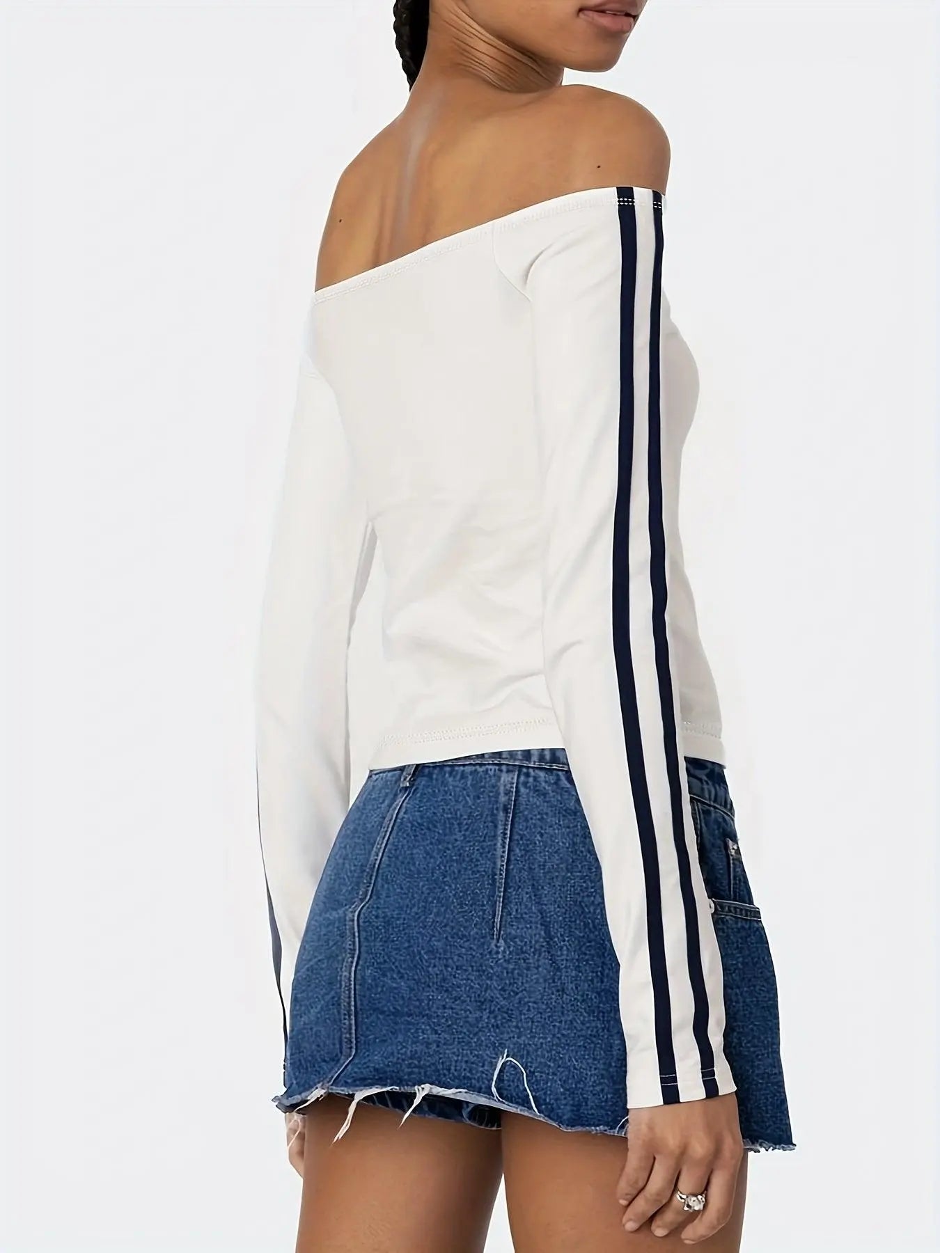 Women's Off-the-Shoulder Long Sleeve Crop Top with Number Print, Polyester Knit Fabric, Solid Color, Y2K Style T-Shirt for Spring/Summer/Fall - SS69