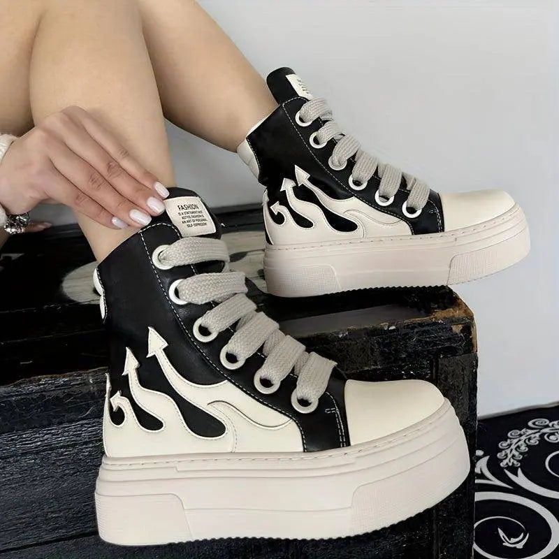 Women's Y2K Platform Ankle Boots, Round Toe Soft Sole Sneakers, Lace-Up Shoes, Fashion Designer Goth Punk Booties SS69