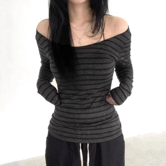 Y2K Grunge Emo 00s Vintage T-Shirt Black Grey Striped Off Shoulder Long Sleeve Jumper Top Chic Women Autumn Retro Goth Tee Shirt SS69