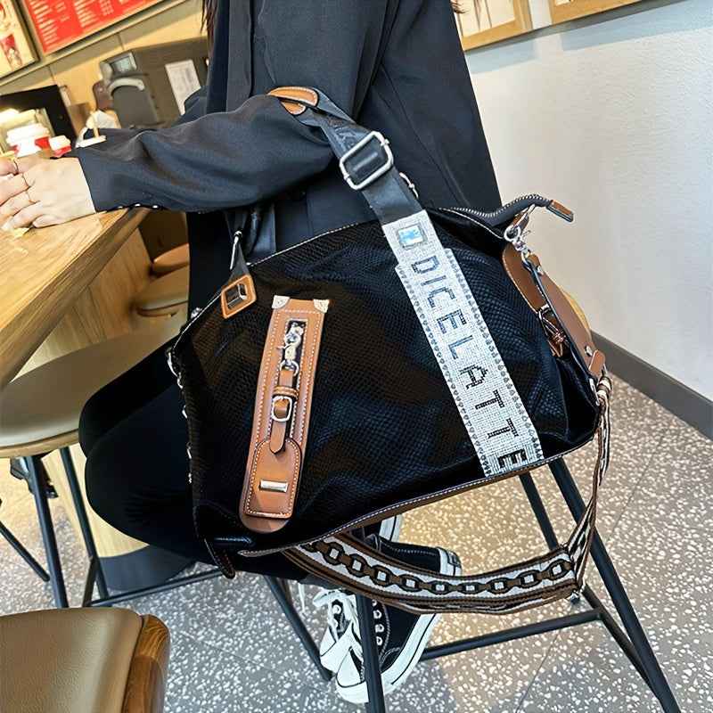 Ladies' Tote Bag, a Spacious Handbag for Travel, Can Be Carried on The Shoulder Or Crossbody.