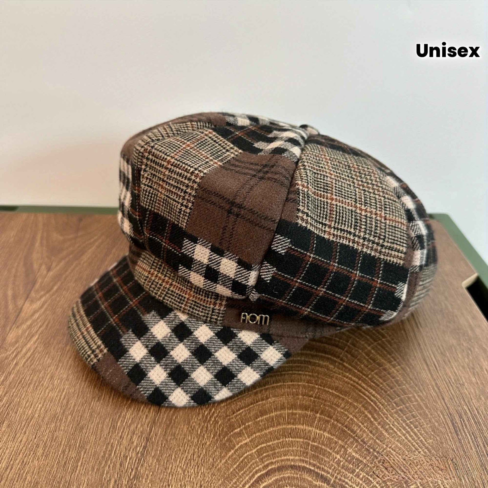 Vintage Plaid Beret Cap - Unisex Autumn/Winter British Style Painter Hat - Fabric, Stripe Craftsmanship, Inelastic, Packable, Random Print Position
