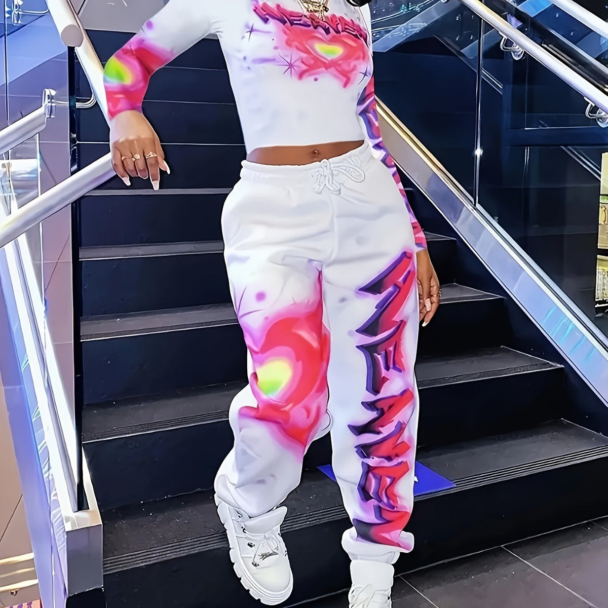 [Vibrant Y2K-Inspired Activewear Set] Vibrant Y2K-Inspired Heart & Letter Print Activewear Set - Long Sleeve Crop Top & Drawstring Joggers, Polyester/Spandex Blend, Perfect for Daily Fitness & Outdoor Fashion - SS69
