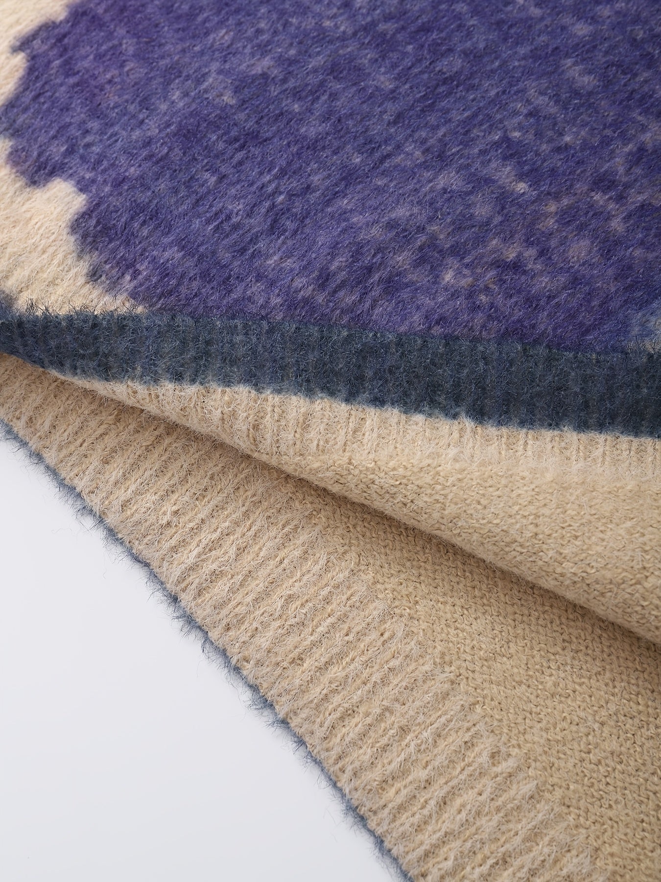 Valentine's Day Women's Mink Sweater - Cat Cartoon, White Flower Pattern, Casual Round Neck Long Sleeve Top SS69