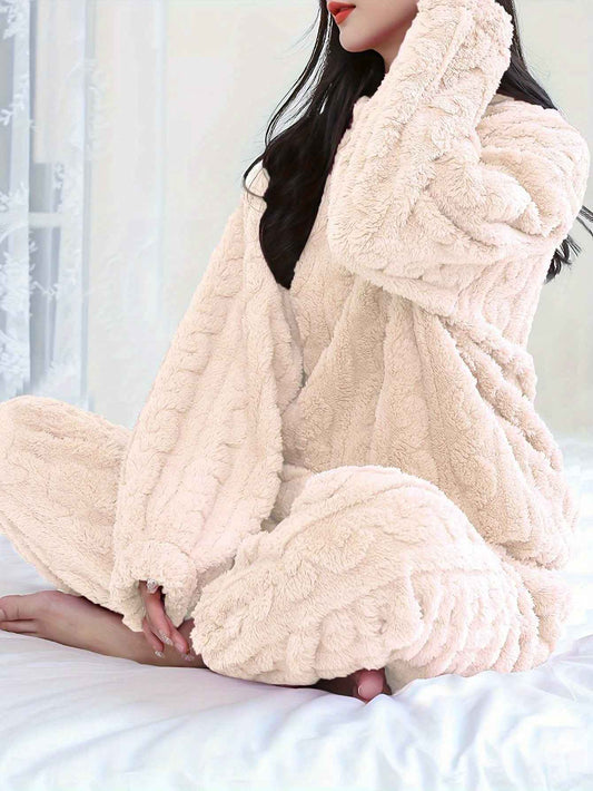 Solid Color Plus Size Women's Cozy Fleece Pajama Set - Soft Long Sleeve Round Neck Top & Pants, Casual Style, Perfect for Fall/Winter, Comfortable Sleepwear|Casual Style Pajamas|Soft Fleece Material