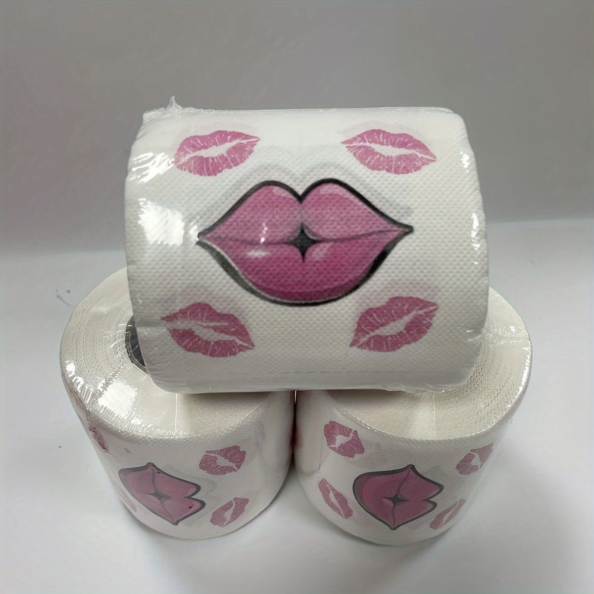 1pc Fun Red Lips Pattern Toilet Paper - 3-Ply, Bleach-Free Wood Pulp Roll for Home Cleaning & Unique Gift Idea SS69