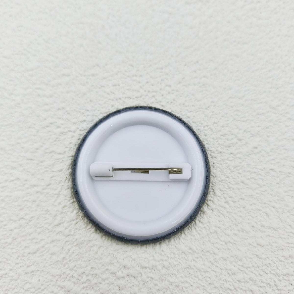 [Durable Build] Stylish 'Artists Against AI' Brooch Pin - Black & Red Prohibitory Symbol Design with White Text - Perfect for Clothing, Hats, Backpacks - Unique Fashion Accessory for Friends, Classmates, and Colleagues - Thou SS69