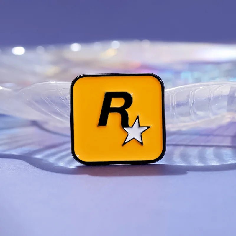 Cartoon English Alphabet R Star Alloy Brooch, Exquisite and Versatile, Simple Brooch, Clothing, Bag and Accessories - SS69