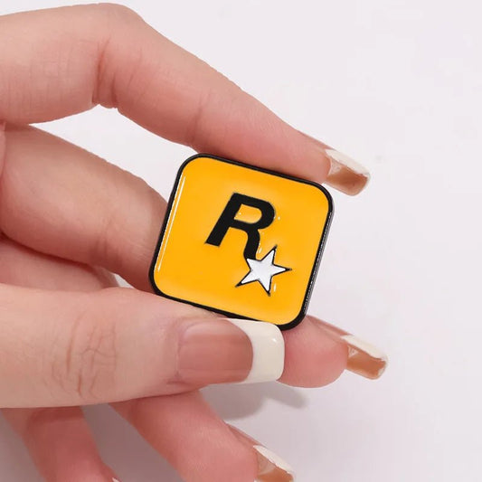 Cartoon English Alphabet R Star Alloy Brooch, Exquisite and Versatile, Simple Brooch, Clothing, Bag and Accessories - SS69