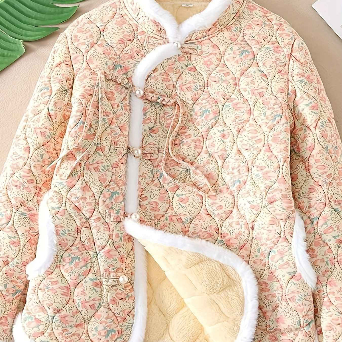 Plus Size, Women's Chinese Style Winter Coat with Cheona Collar (Standing Pronunciation) - Thick Padded Warm Jacket, Retro Button Front, Zipper Back Closure, Machine Washable Outerwear