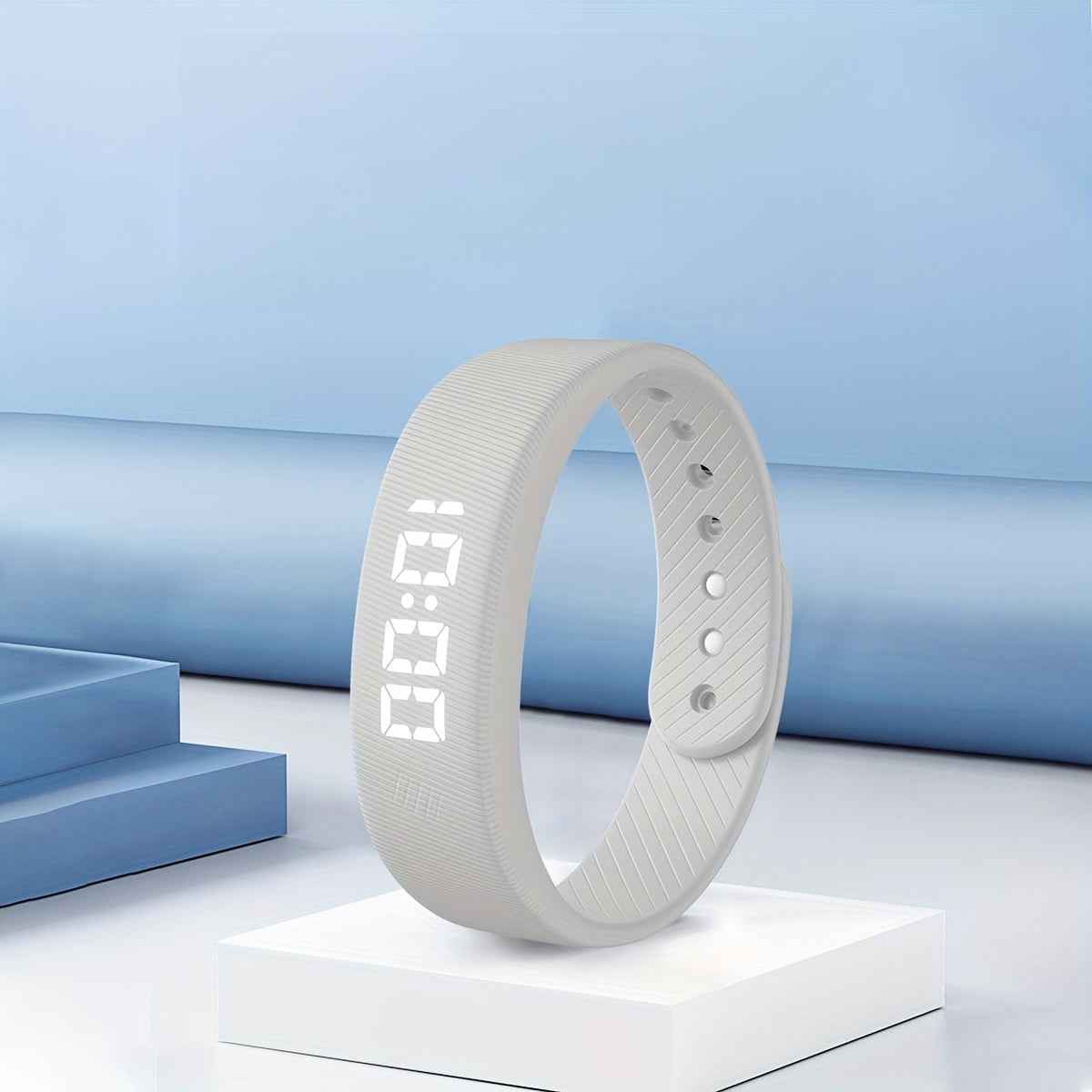 Silicone Sports Bracelet Display Bracelet for Men And Women, 30 Meters, Comfortable Silicone Strap Watch, Rechargeable Chronograph Sports Bracelet