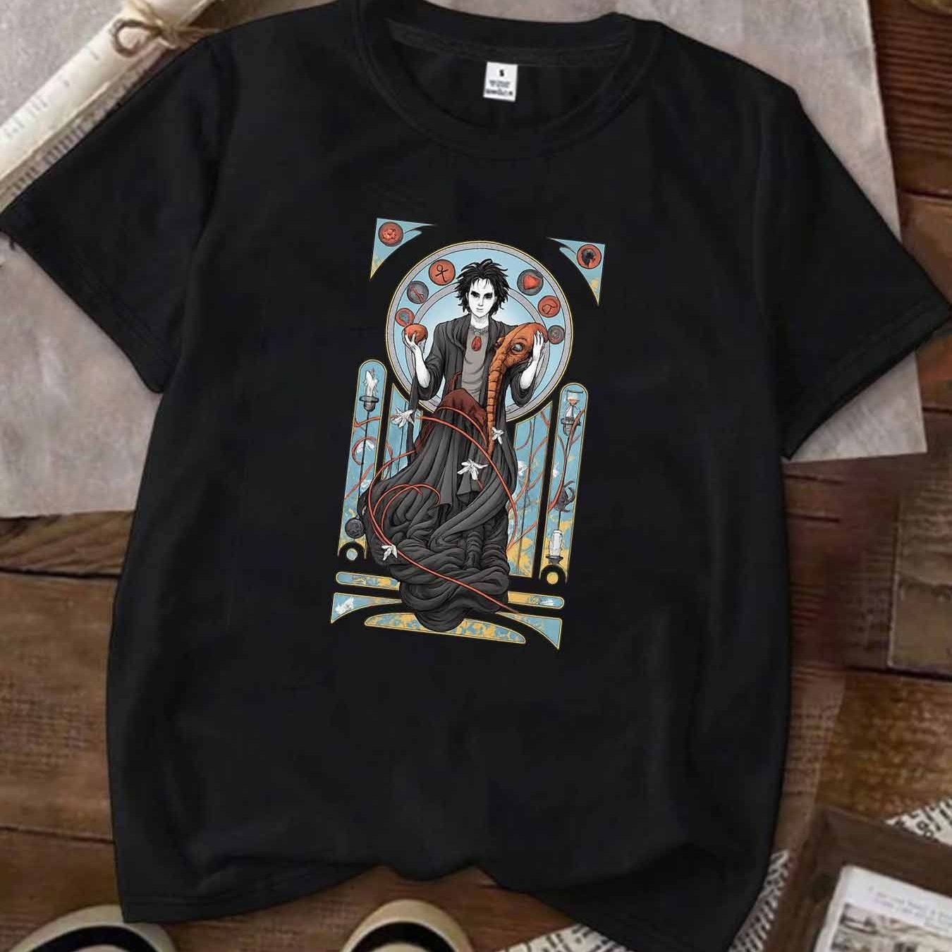 Women's Gothic Sandman Graphic T-Shirt - Tim -Inspired Dreaming Sandman Holding Mask Print, Black Short Sleeve Round Neck Casual Summer Top, Medium-Stretch Machine-Washable Fabric for Themed Events & Casual Attire SS69 15.69 Black / XXL