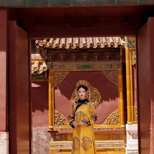 Emperor of Qing Dynasty Sacrificial Costume Clothing Empress Museum Gege Photo Petite Flag Antique Ancient Style - SS69