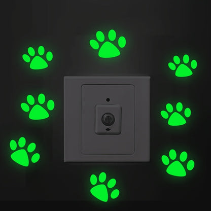 PawPals 1 Set Modern Glow-in-the-Dark Paw Print Wall Decals, Plastic Light-Up Animal Claw Stickers for Bedroom, Living Room, Entryway - Pet-Friendly Home Decor Switch and Light Wall Stickers SS69