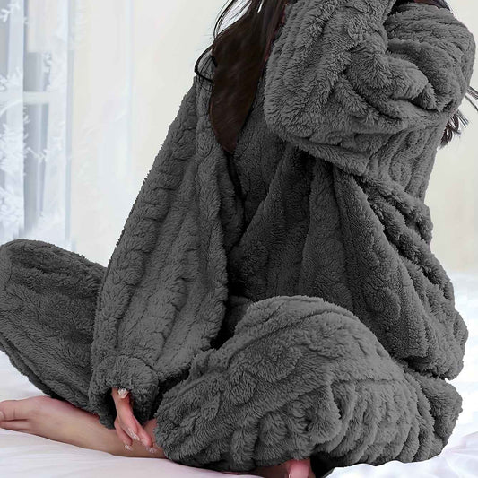 Solid Color Plus Size Women's Cozy Fleece Pajama Set - Soft Long Sleeve Round Neck Top & Pants, Casual Style, Perfect for Fall/Winter, Comfortable Sleepwear|Casual Style Pajamas|Soft Fleece Material