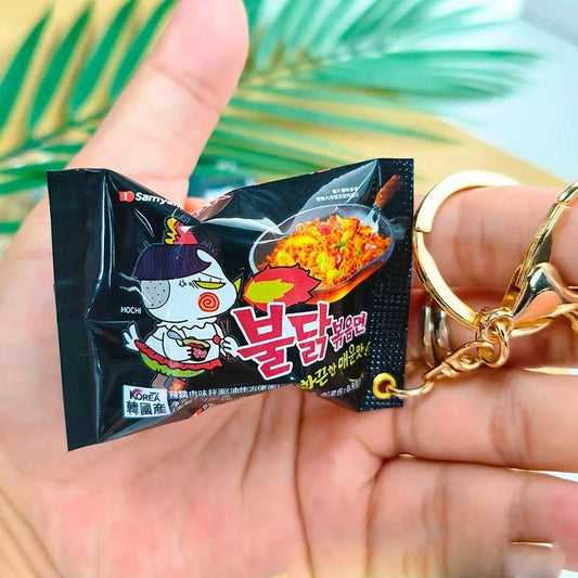 Simulation Instant Noodles Keychain On The Phone Mini Snacks Pendant Bag Pendant Christmas Gifts For The New Year - SS69