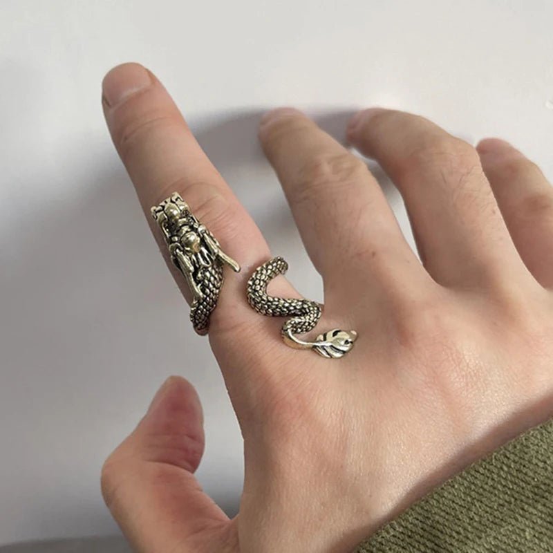 Vintage Personality Gold - Plated Cigarette Holder Ring of Cigarette Holder Bracket Chinese Dragon Rings for Men Party Jewelry - SS69